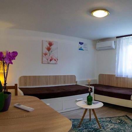 Silentium Garden Apartman Sárvár Eksteriør billede