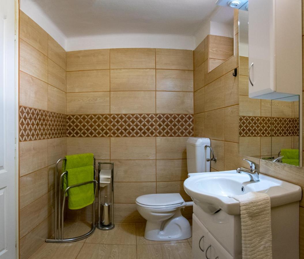 Silentium Garden Apartman Sárvár Eksteriør billede